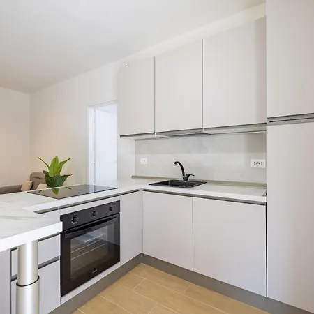 Englishouse - 400mt Da Piazza Del Mercato Apartmán Sanremo